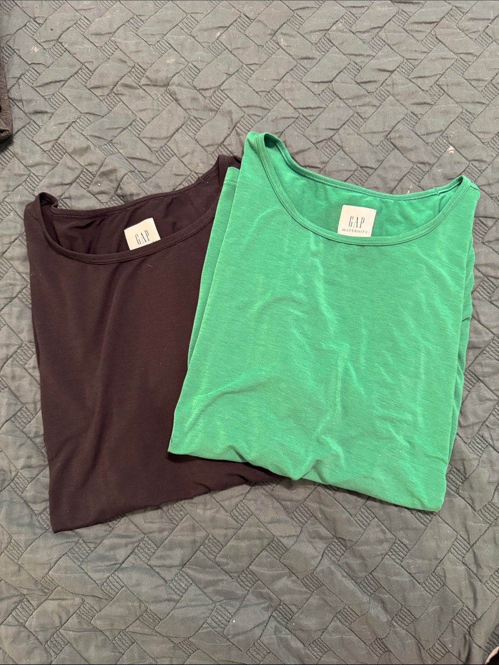 3 Maternity GAP Fit Scoop Neck Tops - Black & Green